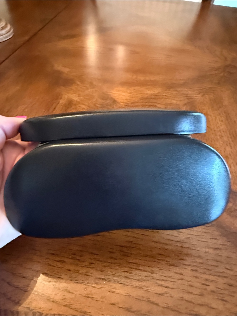 Ray-Ban Black Hard Sunglasses Case with Embossed Logo with Cleaner Cloth - Picture 7 of 7